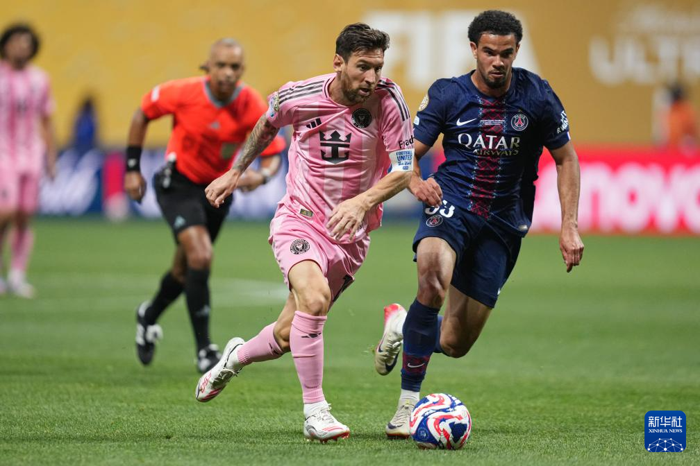 开云平台-巴黎圣日耳曼球员备战下一阶段比赛，引发热议
