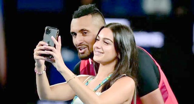 开云体育app-英国网球队碾压日本网球队，克耶高斯一己之力扛起全队