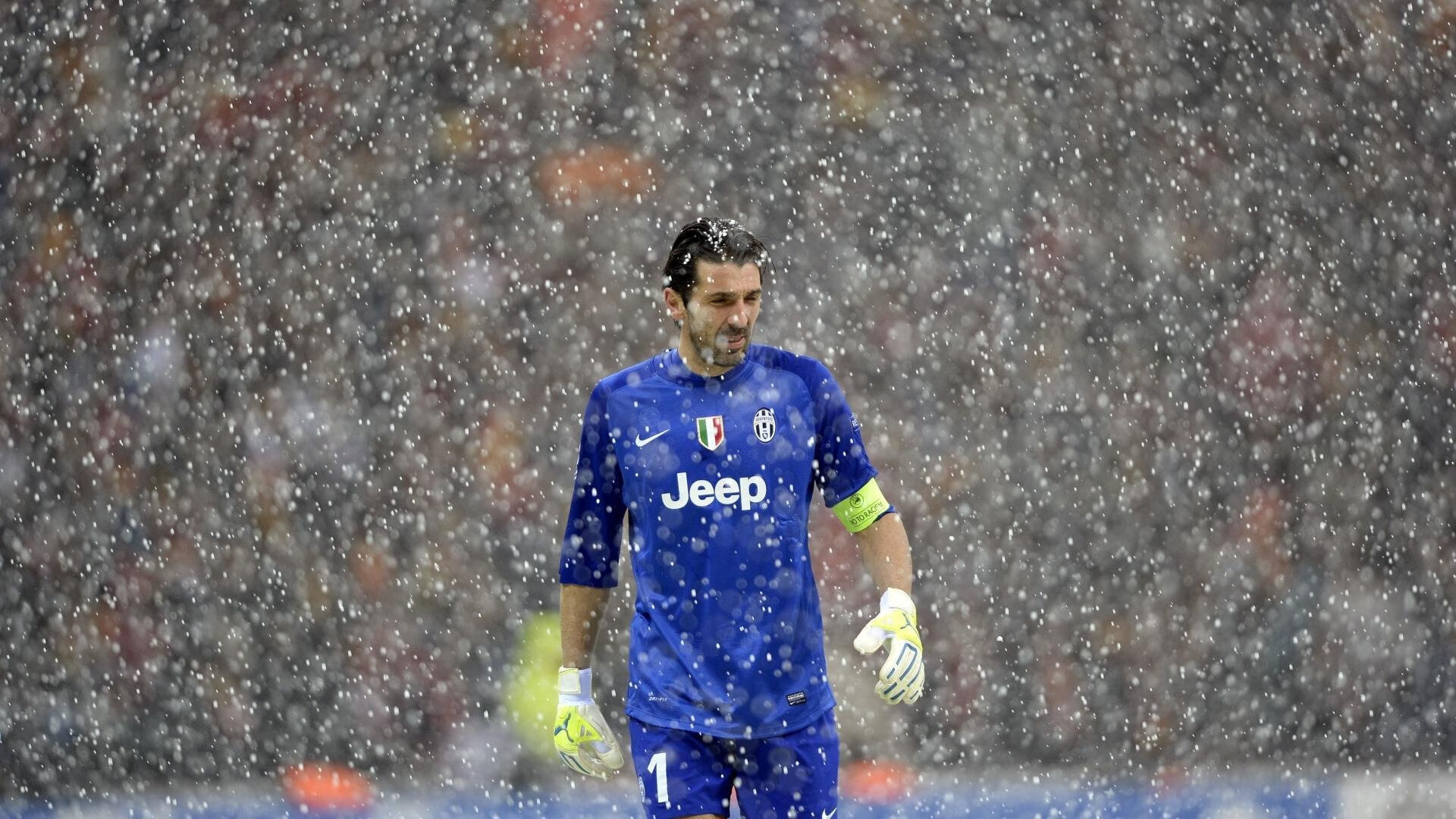 德布劳内王者归来，尤文图斯式横扫哲学与玻利维亚足球的镜像折射